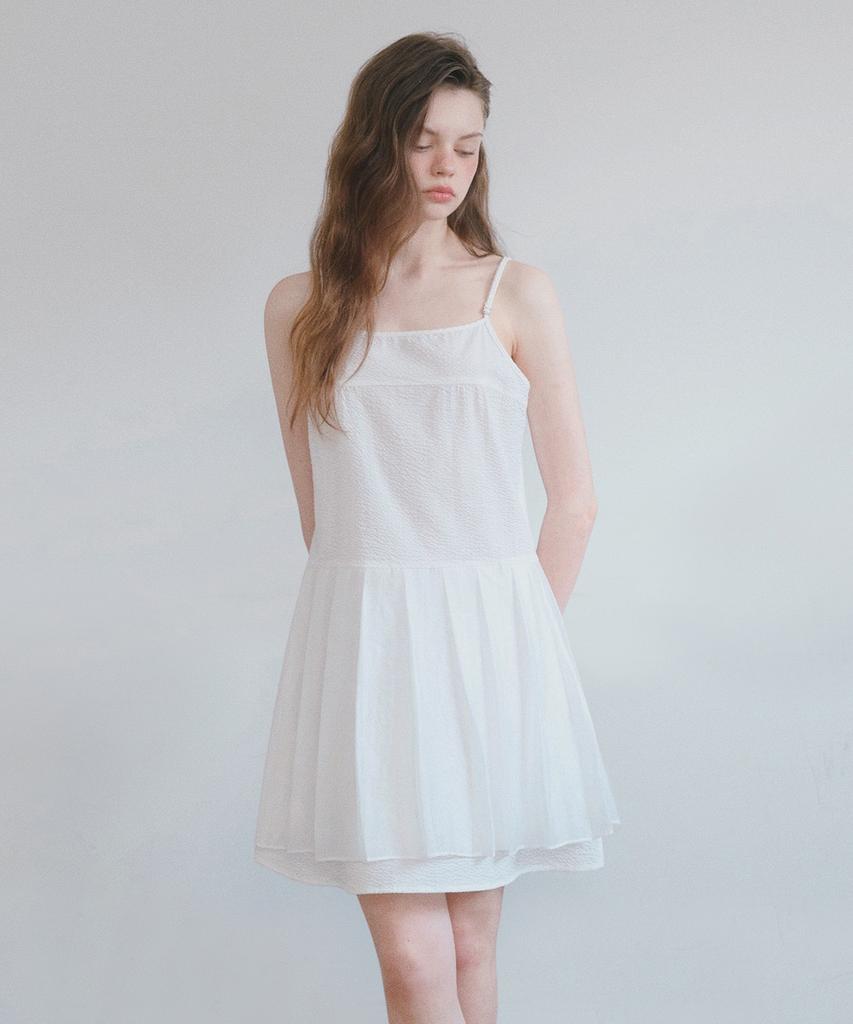 HANE Pleated Seersucker Layered Dress_Milk Foam