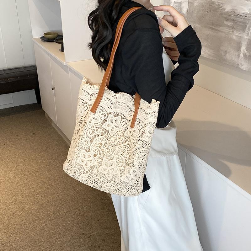 Summer Beach Vacation Leisure Woven Bag for Women New Large Capacity Fashion Versatile One Shoulder Women's Bag