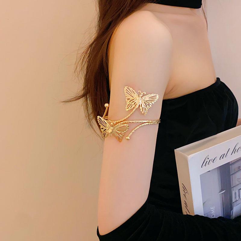 Trendiger grenzüberschreitender europäisch-amerikanischer offener Armreif: Nischen-Design-Armband mit Persönlichkeit und Stil