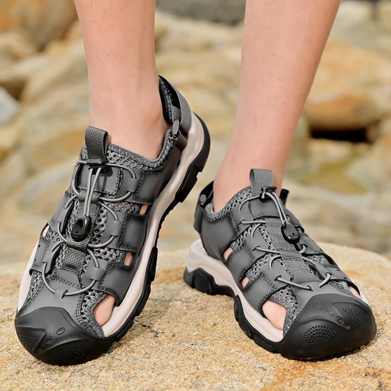 Large Size Sandals Men's Summer New Casual Shoes Men's Baotou Outdoor Mountaineering Beach Sandals