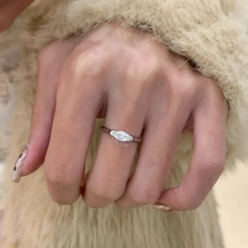 

Индивидуалистический Геометрический Модный Медный Перстень Украшения Сверкающий