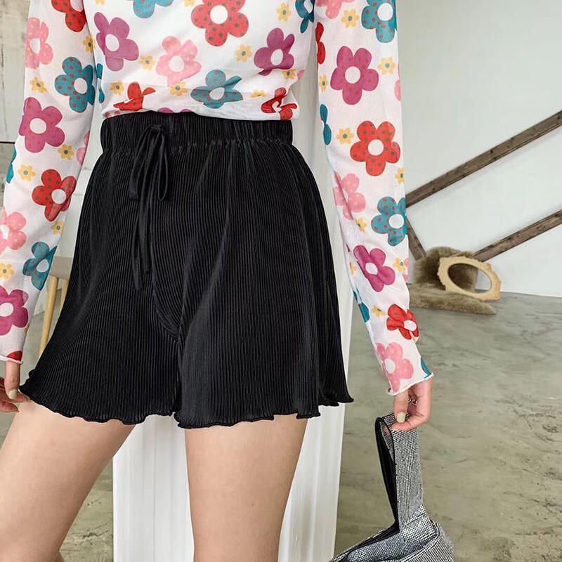 

Women s High-Waist Pleated Elastic Shorts One Size (fits 88-149 lbs)