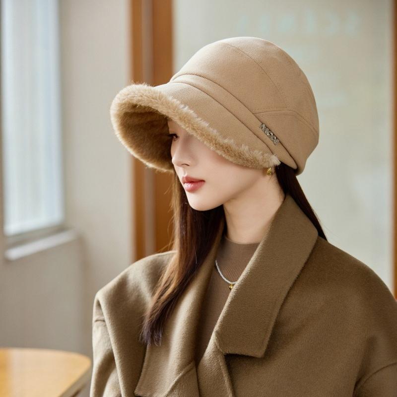 New Cap Women's Autumn and Winter Velvet Thickened Octagonal Hat Bucket Hat