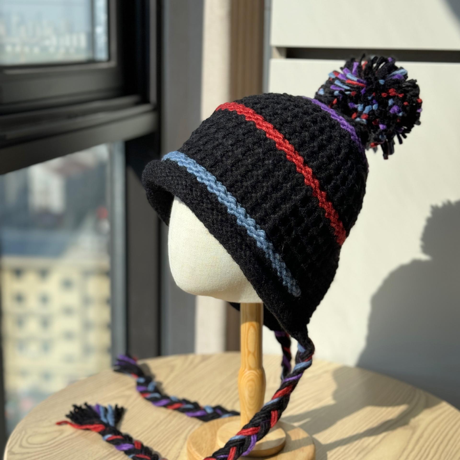 

Вязаная шапка нового стиля для женщин, зимняя, с завязками, с защитой ушей, капюшон, корейский стиль, универсальная, подчеркивающая лицо, с маленьким помпоном, шерстяная шапка one size