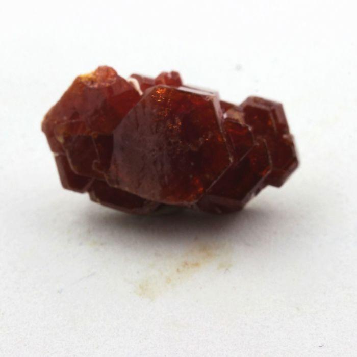 Pierres et Minéraux. Vanadinite. 29.20 ct. Bou Almaden, Mibladen, Midelt, Drâa-Tafilalet, Maroc.