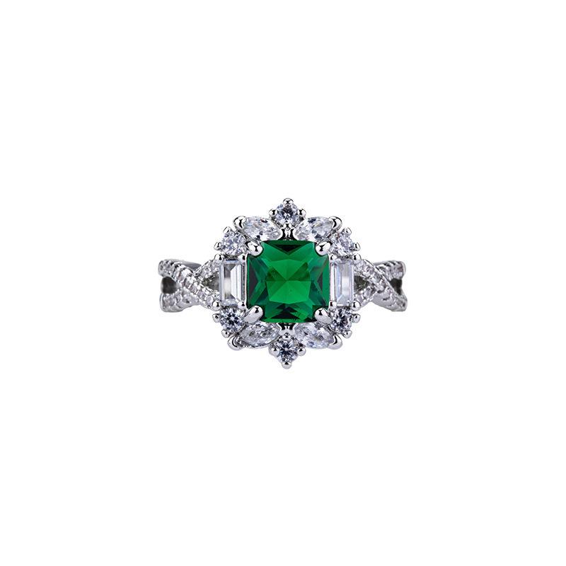 Bague de Mariage Rétro Luxe Léger Incrustée Zircon Carré Vert Grand-mère Tempérament Haut de Gamme Femme