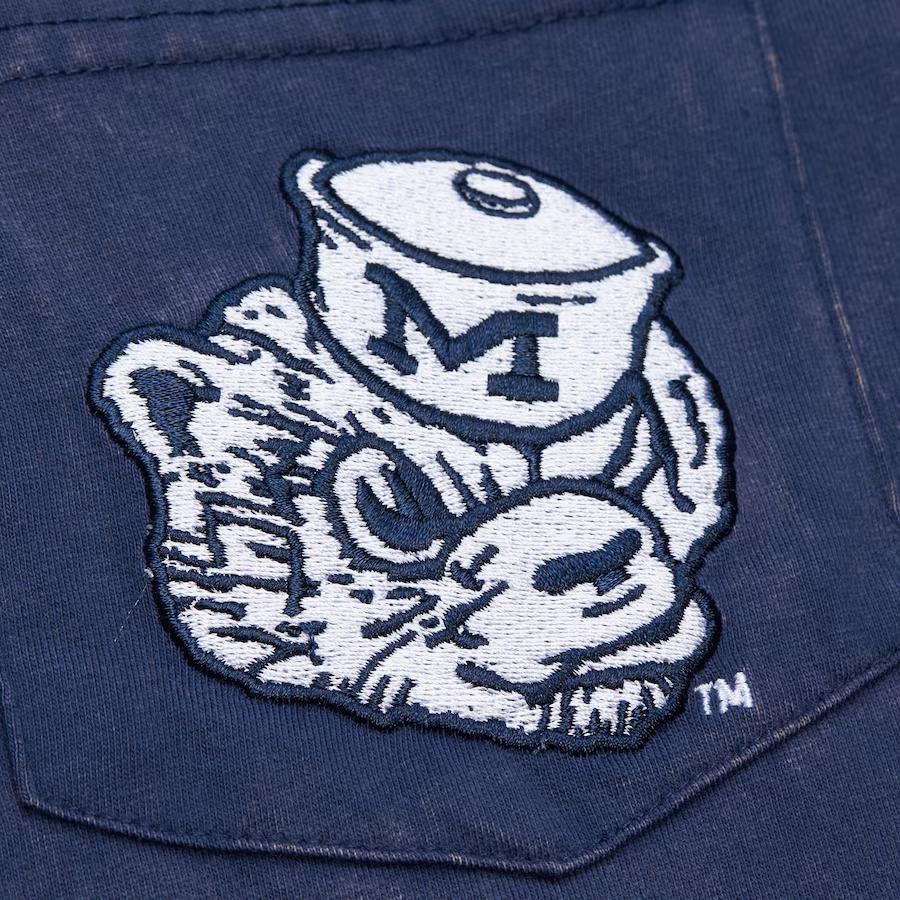 Mitchell & Ness x NCAA Vintage Logo Fade Away Premium Pocket T Shirt Men's Marine Blue FC8057-UMINAVY