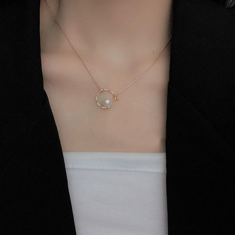 Trendy Korean Thin Chain Pendant Necklace - Elegant & Versatile Fashion Design for Women