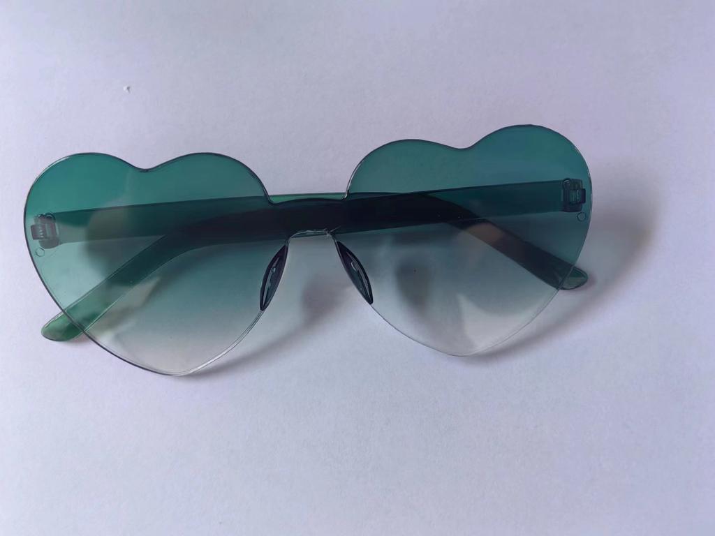 2817 Peach Heart Sunglasses, Love Sunglasses, Trendy Frameless One-Piece Sunglasses