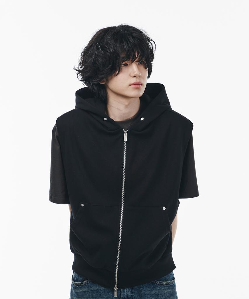 Signature Rivet Hooded Sleeveless Vest [Black]