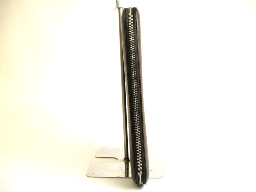 Authentic LOUIS VUITTON Taiga Dark Brown Leather Round Zip Wallet Travel Case #a856  Refurbished