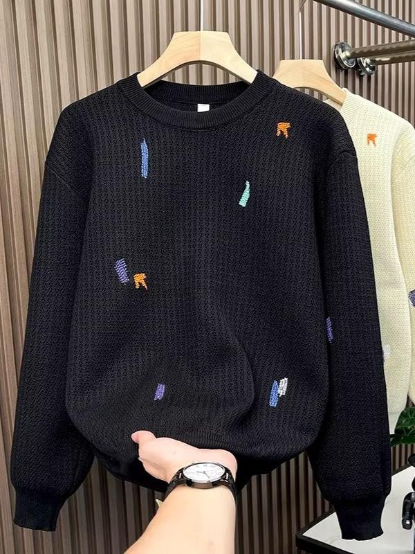 2024 Men's High-End Knit Sweater: Trendy Embroidered Inner Layer for Winter