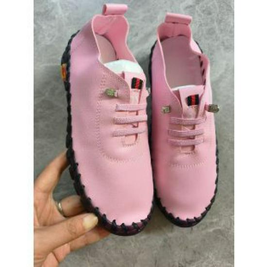 

Women s Hand-Stitched Plus Size Casual Shoes with Soft Beef Tendon Sole - Lightweight & Comfortable 44