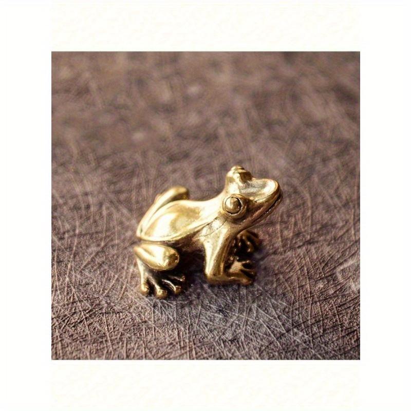 

1 шт. Милая ретро медная фигурка лягушки - Миниатюрное настольное украшение и декор для чайной церемонии Лучшие подарки на день рождения, выпускной one-size золотой