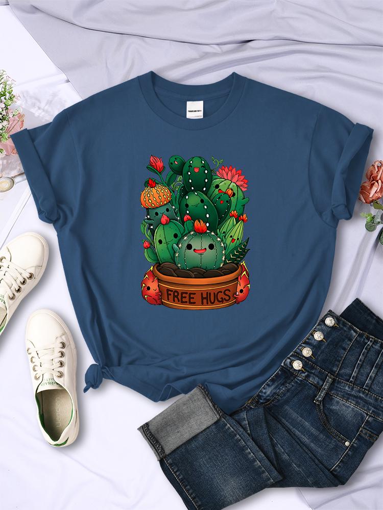 Cute Plant Cactus Free Hugs Print Women T-Shirt Personality Casual All-math Tee Clothing Street Hip Hop Tops Female Short Sleeve