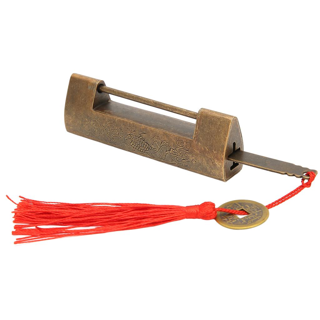 Brass Antique Padlock Spacing 5.9cm Exquisite Rustproof Chinese Old Style Fish Horizontal Padlock