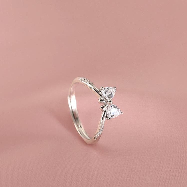 Escape Princess bow ring female niche design high-end simple zircon open ring fashion jewelry