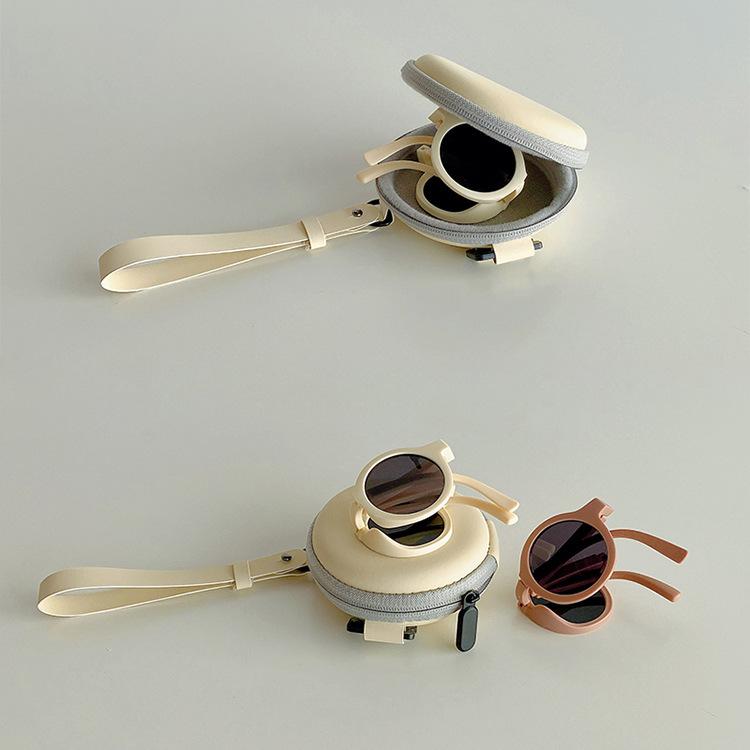 Retro Foldable Round Sunglasses for Kids Boys Girls Vintage Children Sun Folding Glasses Cute Baby Portable Eyewear