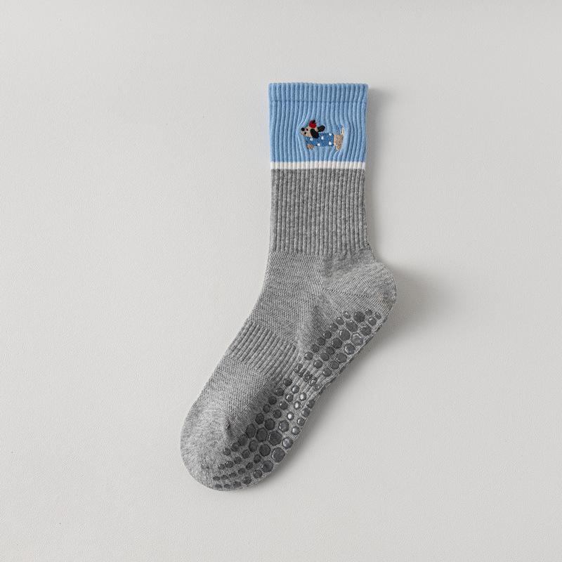Yoga Socks Women Silicone Anti-slip Professional Indoor Workout Pilates Socks Cartoon Dog Embroidery Cute Fitness Sports Socks