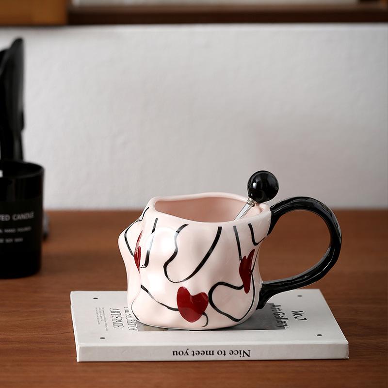 

Керамічна чашка з підглазурним ручним розписом, висока цінність, велика місткість, побутова чашка для води, креативна чашка для молока, чашка для кави about 480ml