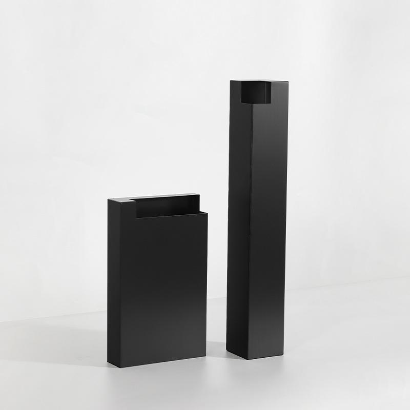 Modern Simple Vases Creative Metal Vases Ornaments Storage Flower Bottle Ornaments Living Room Desktop Decoration Accessories