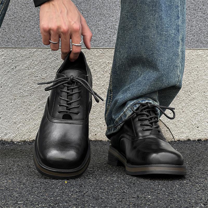 Anzug Lederschuhe Herren Sommer Britischer Stil Businesskleidung Student Höhenzunahme Freizeit Weiche Sohle Wasserdicht Schwarz Großkopfschuhe