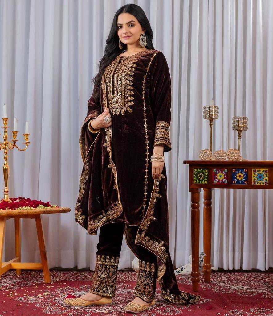 Indian Bollywood Viscose Velvet Salwar Suit Women Party Wear Designer Salwar Kameez Ethnic Wear
