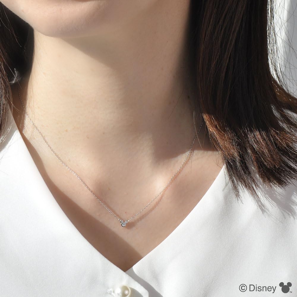 Disney Mickey Mouse Platinum Flat Pendant Necklace, Elegant and Simple, Perfect Gift for Christmas (PPCDS20326)