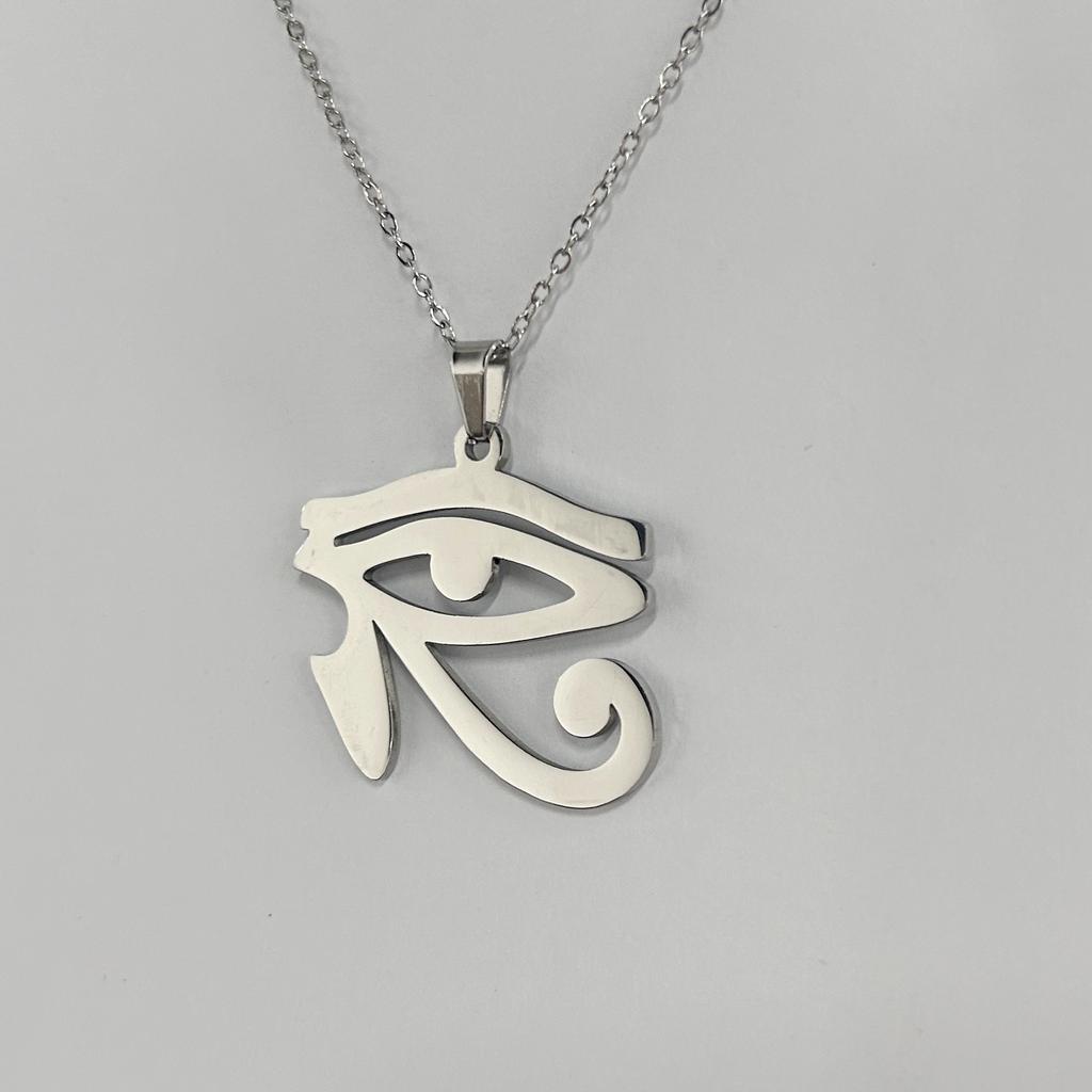 A stylish and simple style Egyptian god Horus Eye stainless steel chain pendant necklace suitable for both men and women