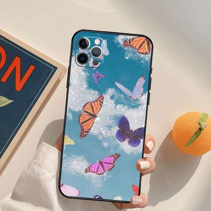 Cute Aesthetic Butterfly Funda Case For iPhone 16 15 14 Pro Max 11 12 13 Pro Max Mini XR 16 15 Plus 16e Phone Cover