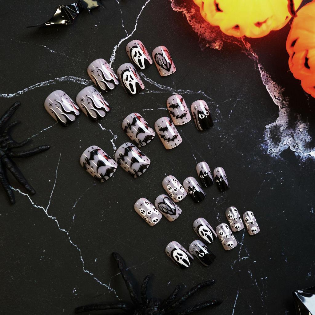 WM-19 Ghost Black Cat & Bat Halloween Nail Tips - Short Square False Fingernails