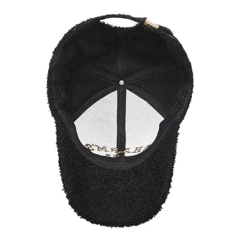 Chapeau Femme Saison Épaissi Chaud Casquette de Baseball Tendance Poil d'Ours en Peluche Petite Casquette Polyvalente