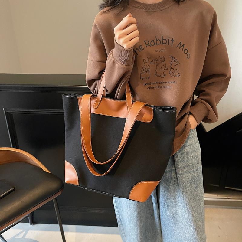 Tote Bag Women's 2025 Summer New Fashion Simple Contrasting Shoulder Bag Commuting To Work Large-capacity Shoulder Bag