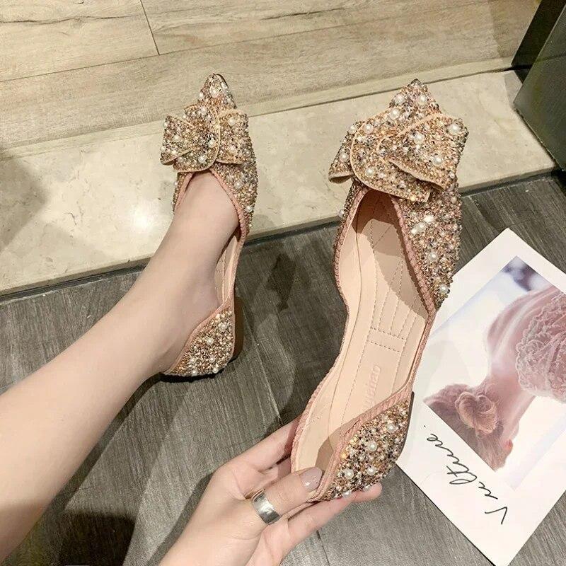 Women Fashion Flat Single Shoes Feamle Autumn Pointed Toe Shoes Flat Loafers Soft Sole Ladies Plus Size
