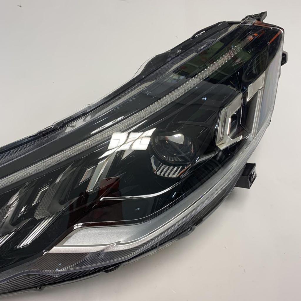 SAIC Maxus G50 Headlight Assembly: Combination Light & Turn Signal for High/Low Configurations