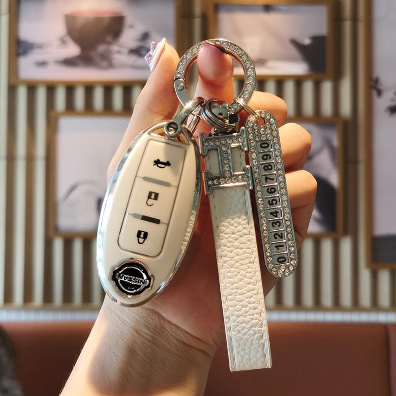 Nissan Altima Key Cover: Fits 16th, 19th, 20th, 21st Gen, 2.0L/2.0T Models