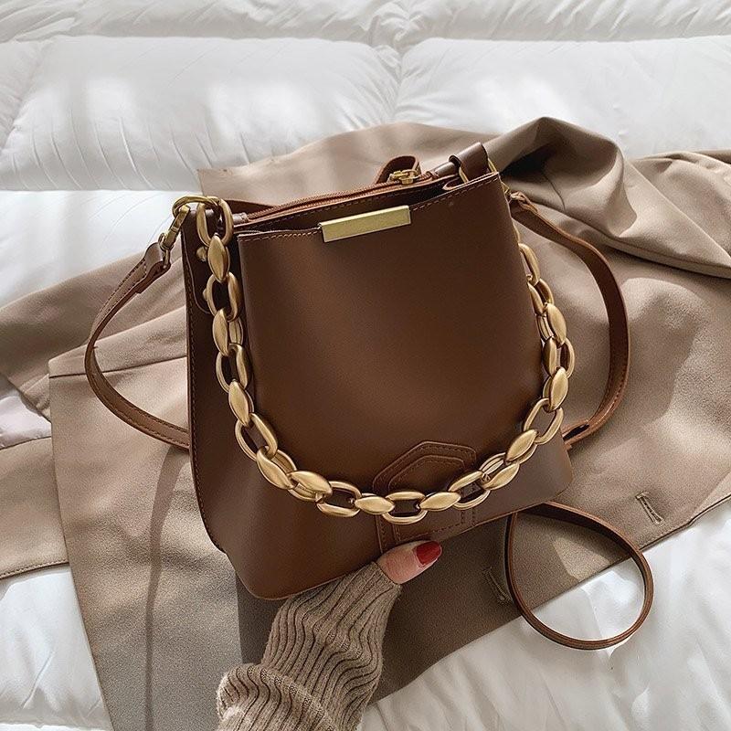 Stylish Retro Chain Underarm Bag For Women 2023 New Large Capacity Shoulder Bag Street Trend