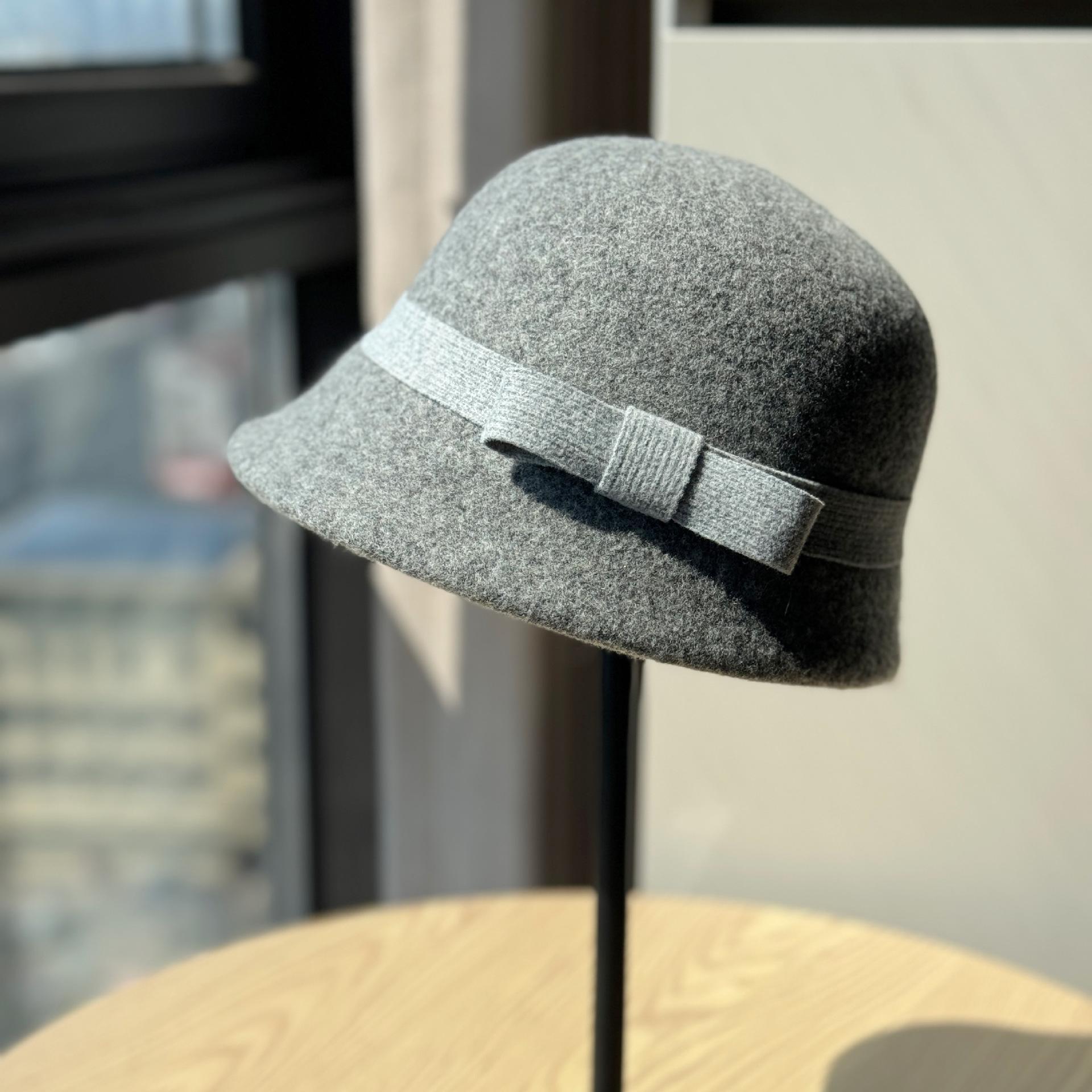 Новая шапка-бини из британской шерсти для женщин, зимняя модная шапка для дочери, шапка-ведро из кашемира, подчеркивающая лицо, шапка с характером Adjustable