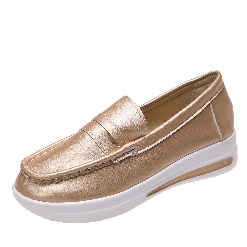 Fashion Woman Shoes Platform Casual Flat Bottomed Comfortable Round Toe Loafers Breathable Hiking Anti Slip Women Single Shoe Large Size