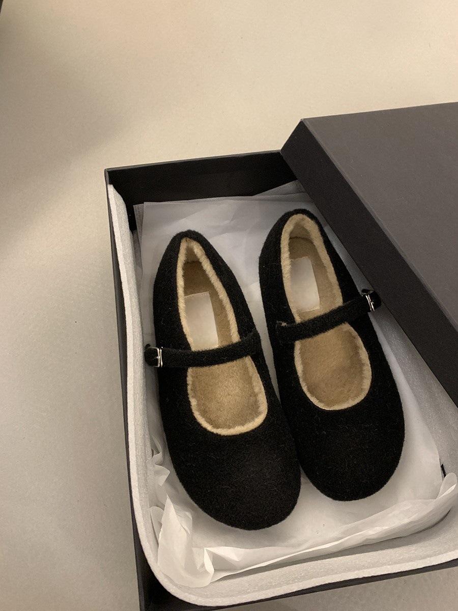 

Обувь Мао Мао женская осенне-зимняя новая ретро нишевая бархатная теплая хлопковая обувь Мори плоские туфли Мэри Джейн 35 чёрный