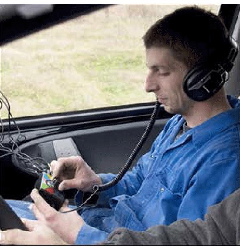 Electronic Stethoscope for Engine and Gearbox Noise Diagnosis