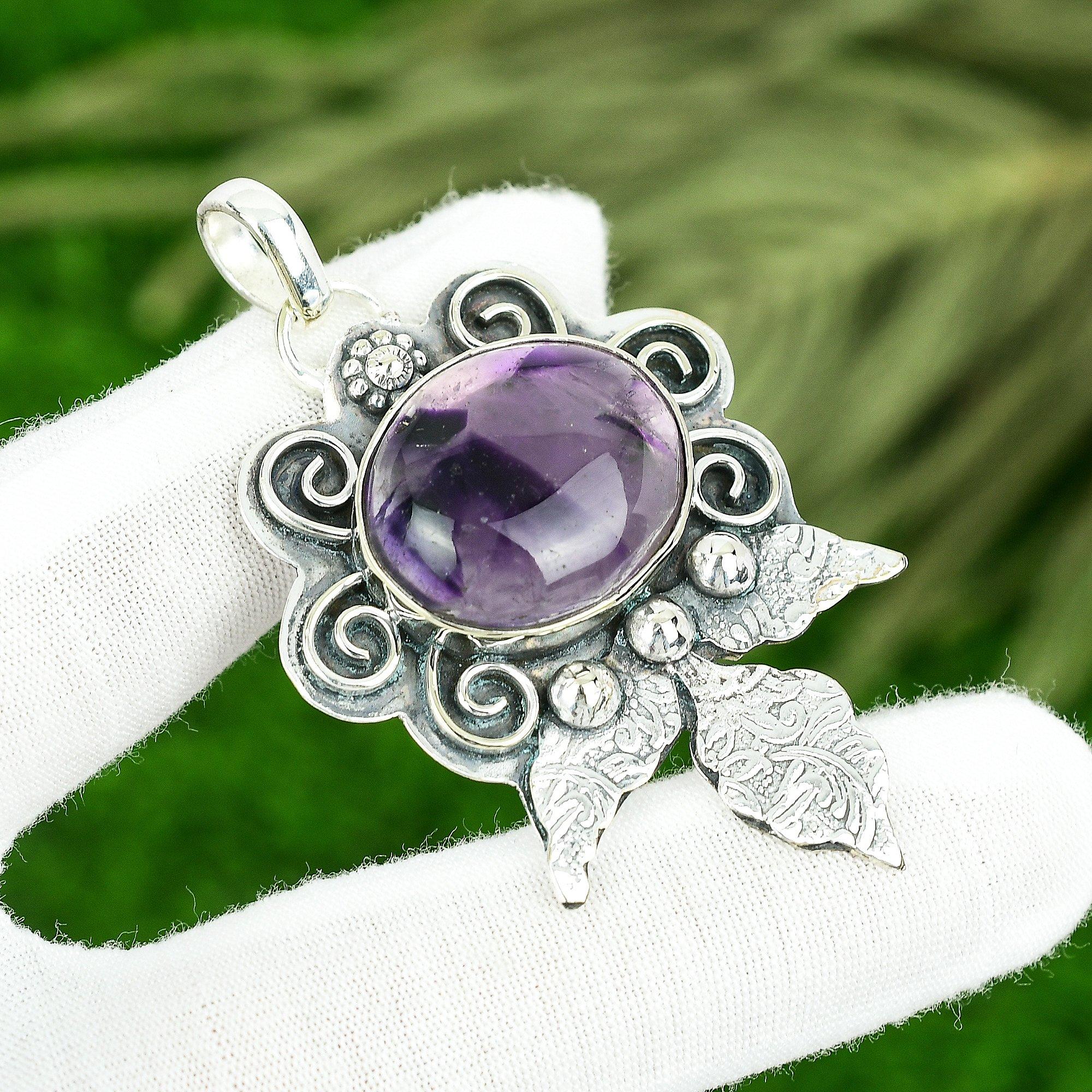 

Sisters Day Sale 925 Sterling Silver Oval Star Amethyst Gemstone Pendant Jewelry