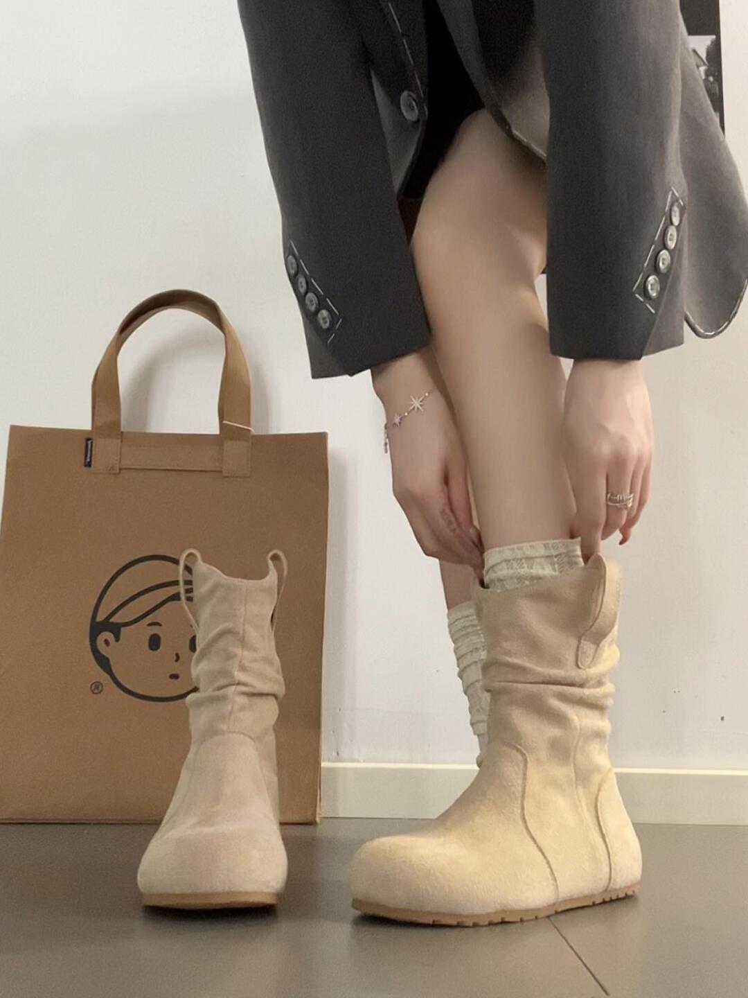 

Sheepskin version! Retro frosted leather soft-soled boots women s Maillard pleated pile boots round head flat bottom short boots 40