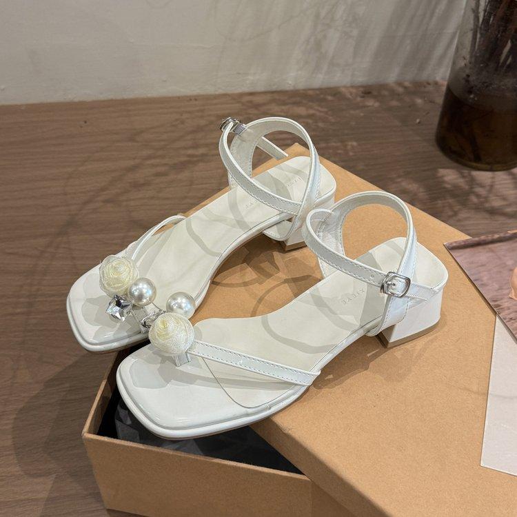 Silver Pearl Flower Rhinestone with Sandals Women's 2025 Summer New French Roman Beach Fashion Sandals