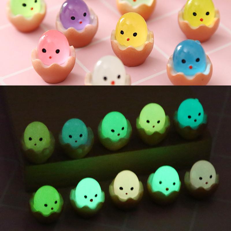 1Pc Luminous Mini Chicken Moss Micro Landscape Miniature Chicken Statue Fairy Garden Accessories Home Decor