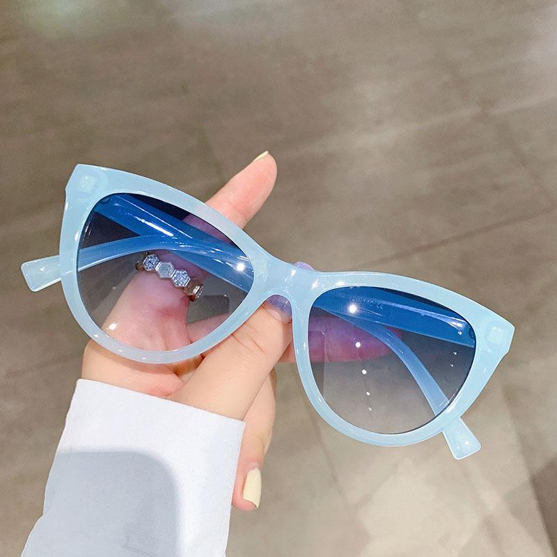 Vintage Cat Eye Sunglasses Women Men Luxury Designer Sun Glasses Punk Retro Hip Hop Shades UV400 Protection
