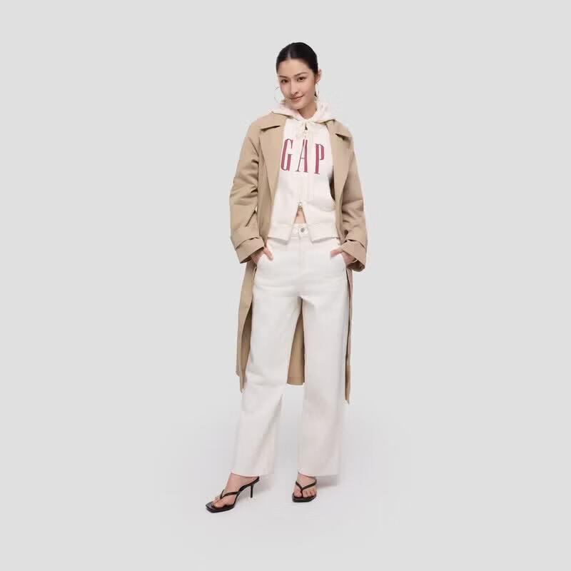 GAP Women's Fleece-Lined Embroidered Logo Hoodie