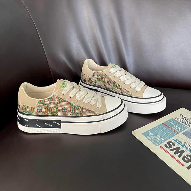 

Роскошная обувь, парусиновые туфли с вышитыми буквами, женские классические повседневные кроссовки на шнуровке с круглым носком, женские дизайны 35 хаки