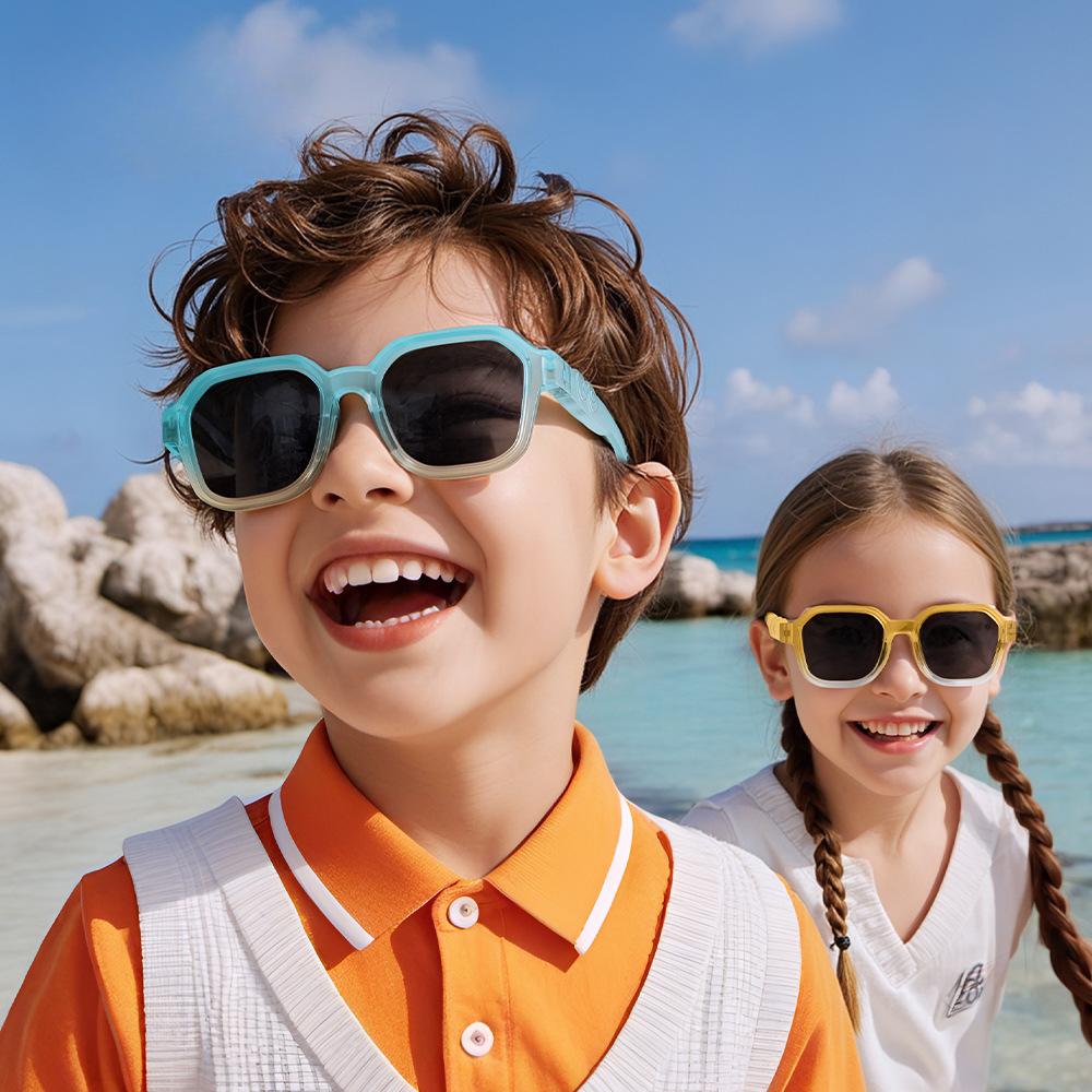 Fashion Boy Girls Square Sunglasses Jelly Color Summer Polarized Sun Shades TR Flexible Frame for Kids Children UV400 3-12 s