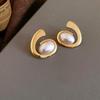 Elegant Two-Piece Metallic Acrylic Oval Stud Earrings and Necklace Set